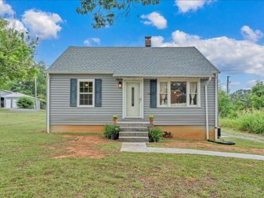 2509 Callaway RD, Rocky Mount, VA 24151