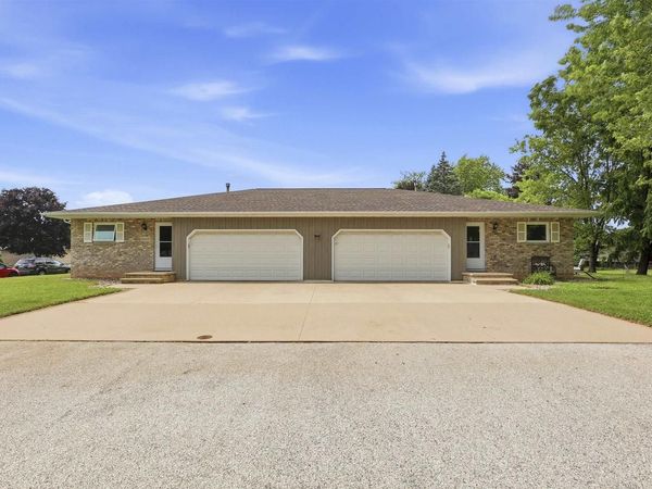 2605 W BIG BEND DRIVE, Appleton, WI 54914