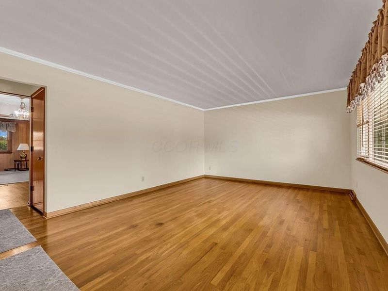 1406 Fahlander Drive N, Columbus, OH 43229 Photo 12