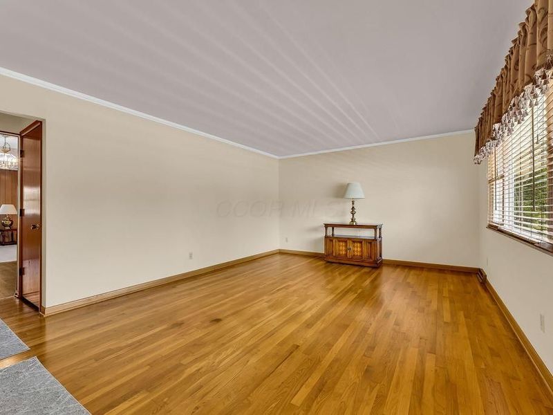 1406 Fahlander Drive N, Columbus, OH 43229 Photo 13