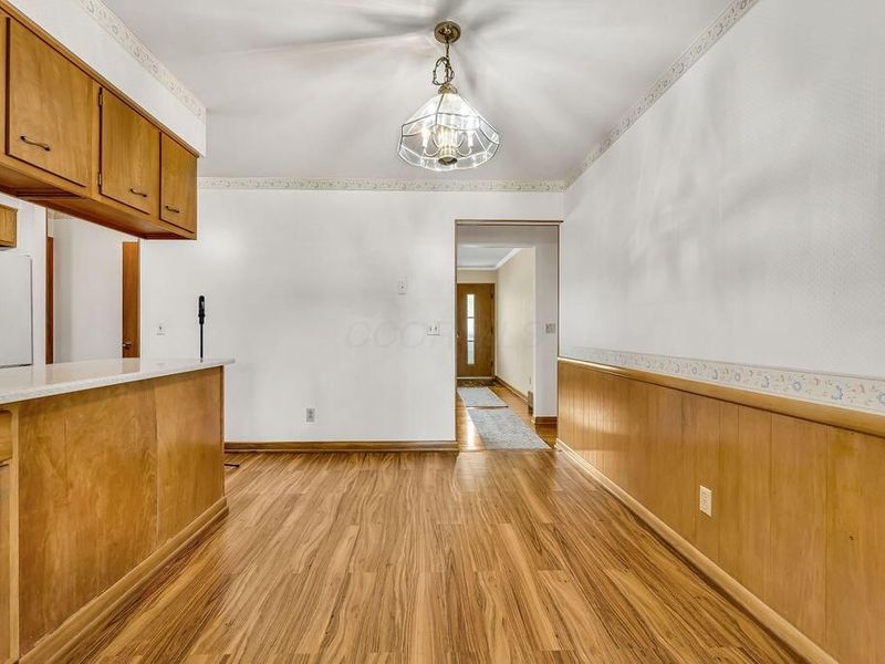1406 Fahlander Drive N, Columbus, OH 43229 Photo 24