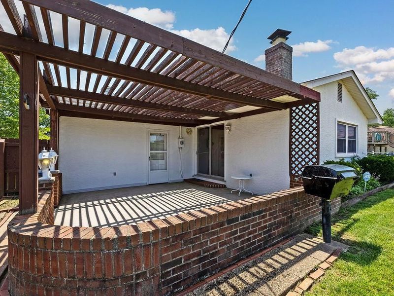 1406 Fahlander Drive N, Columbus, OH 43229 Photo 48