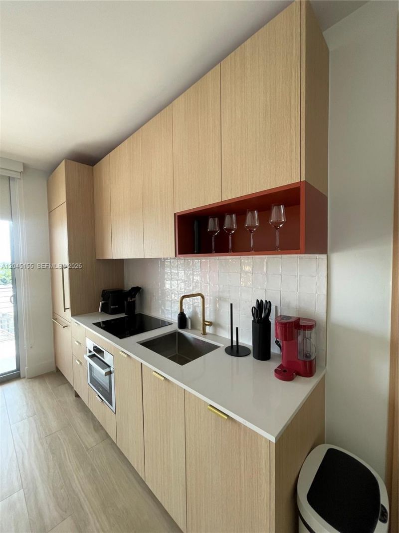 90 NE 32, Unit 819, Miami, FL 33137 Photo
