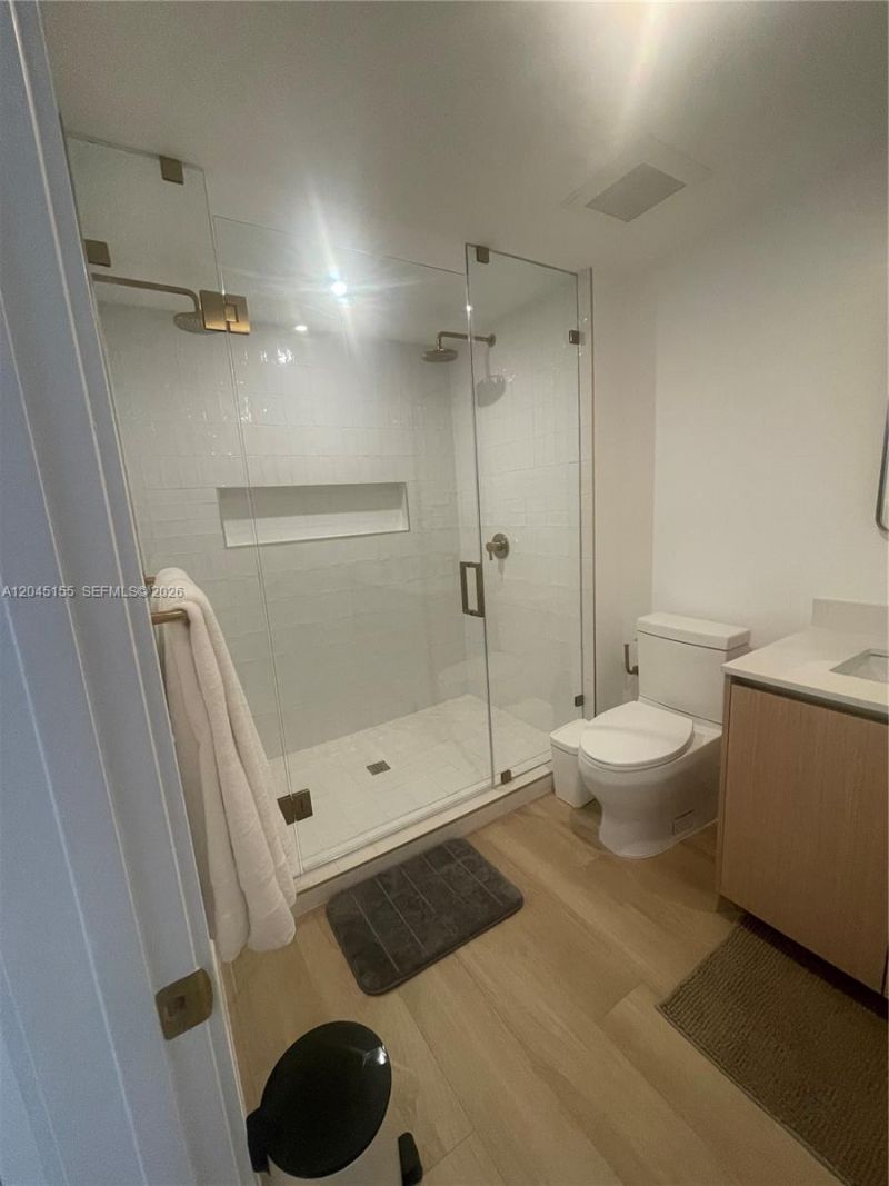 90 NE 32, Unit 819, Miami, FL 33137 Photo