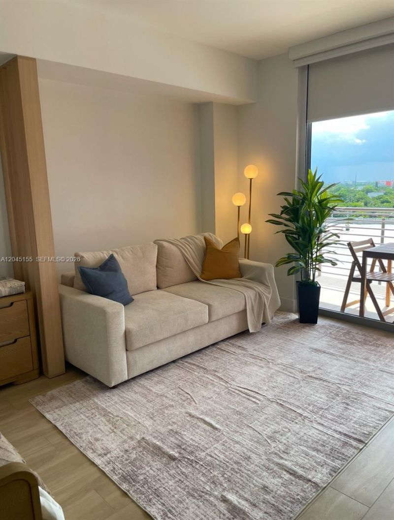 90 NE 32, Unit 819, Miami, FL 33137 Photo