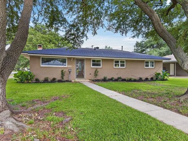 2214 Wakefield Avenue, Bossier City, LA 71111