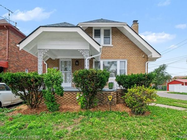 18315 Prairie Street, Detroit, MI 48221