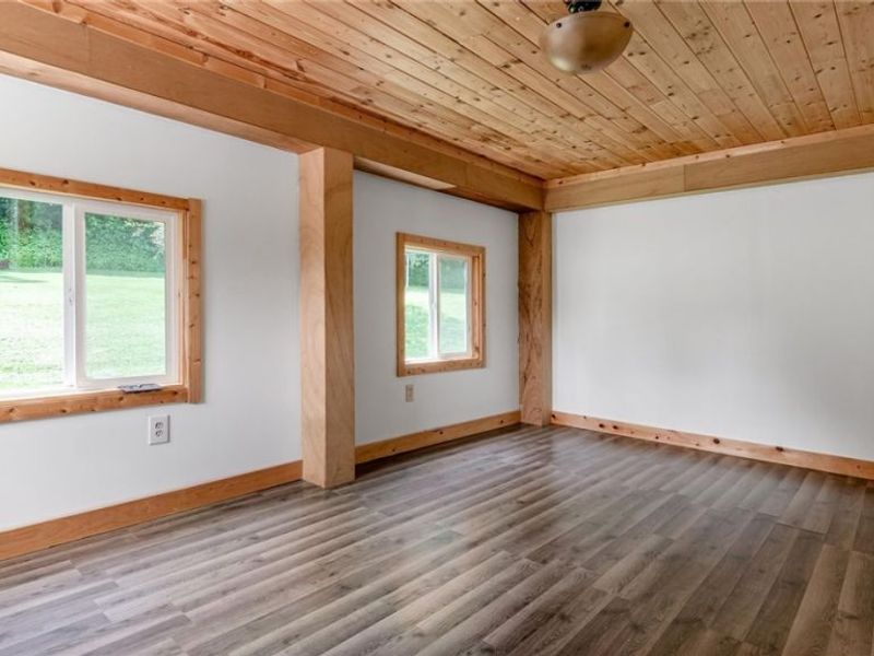 7785 Blackrun Road, Nashport, OH 43830 Photo 10