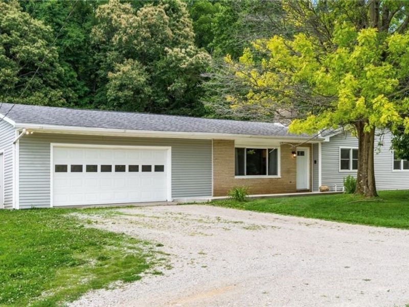 7785 Blackrun Road, Nashport, OH 43830 Photo 2