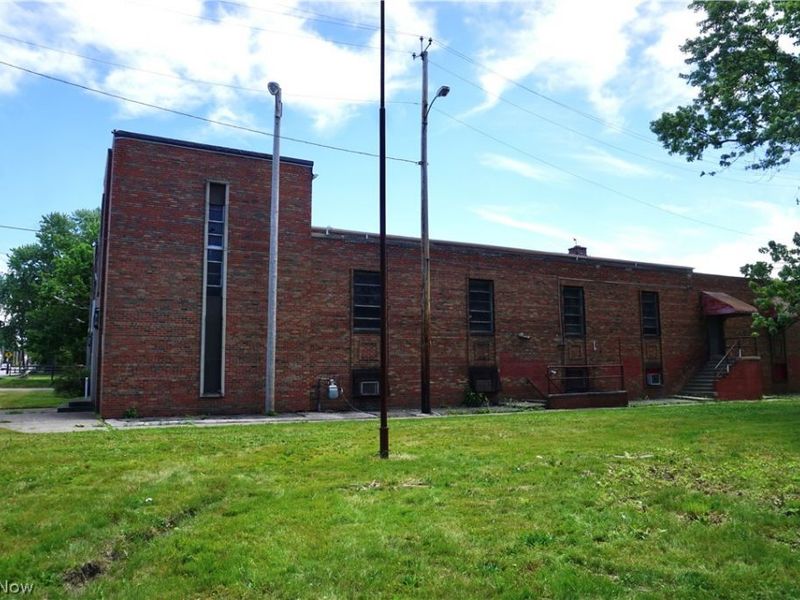 10004 Union Avenue, Cleveland, OH 44105 Photo 3