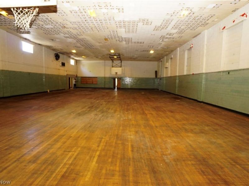 10004 Union Avenue, Cleveland, OH 44105 Photo 5
