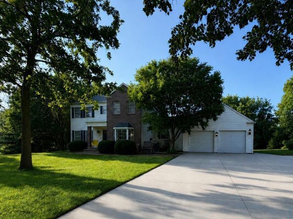 1105 14th Street, Sheldon, IA 51201