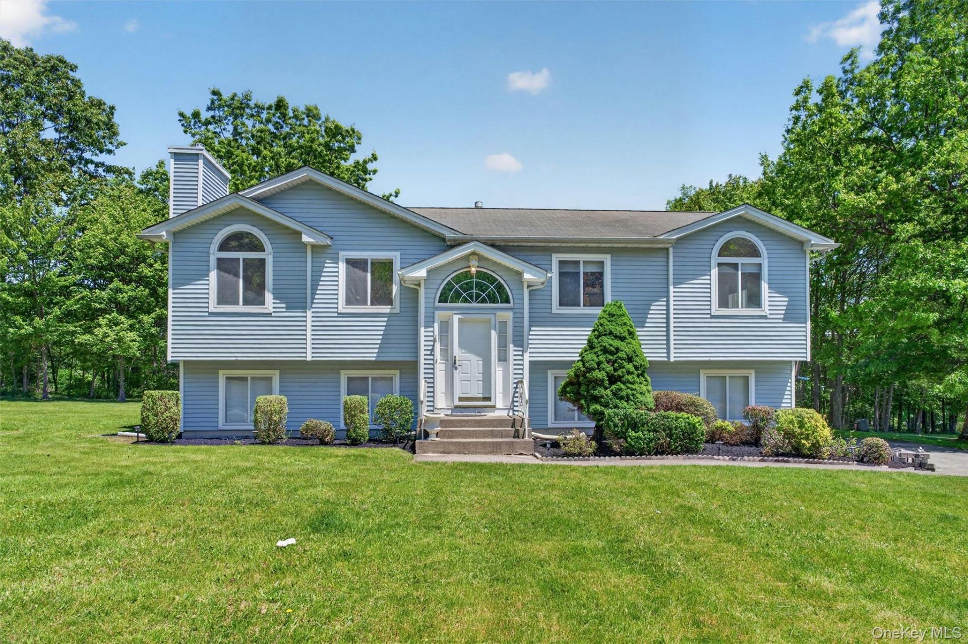 4 Sequoia Trail , Highland Mills, NY 10930 Main Photo