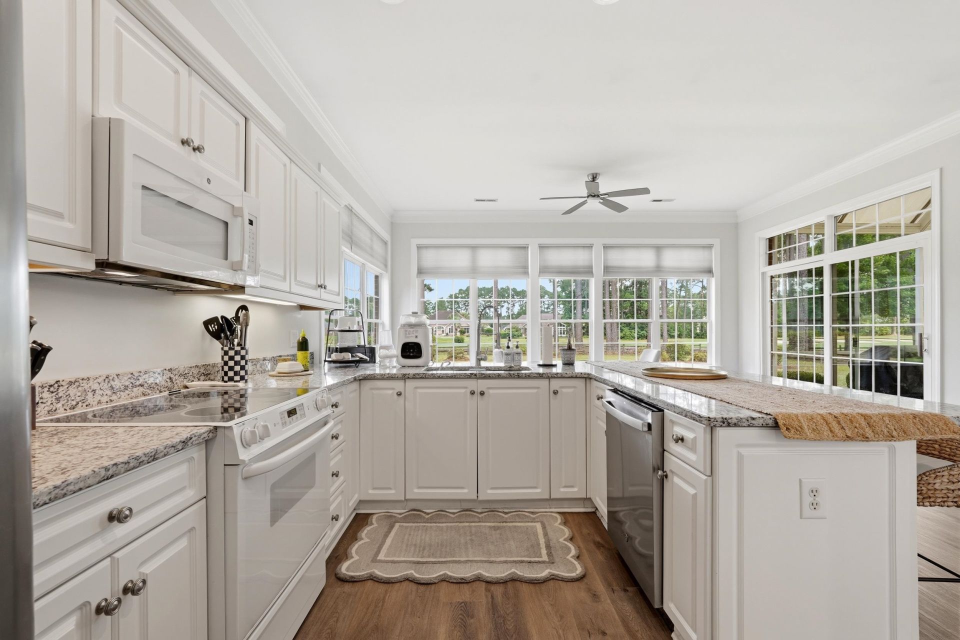 510 Allspice Ln. Photo 9