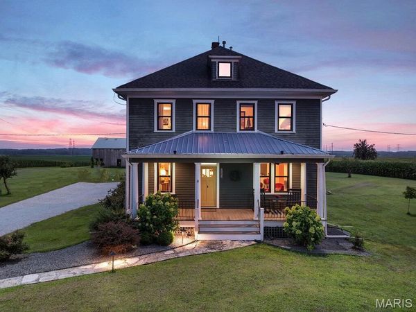 6036 Black Walnut Road , St Charles, MO 63301