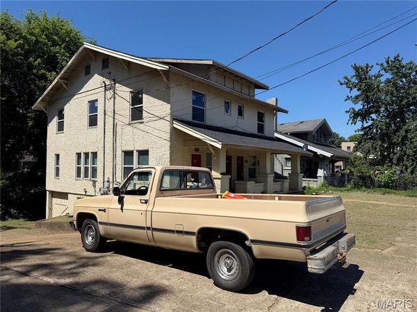 640 & 644 Vine Street , Poplar Bluff, MO 63901