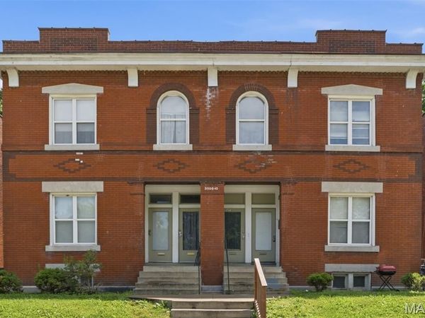 3008 Henrietta Street , St Louis, MO 63104