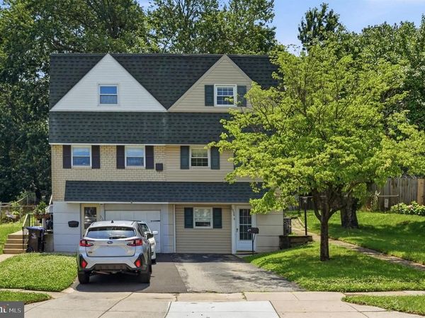 1734 CALAMIA DRIVE, NORRISTOWN, PA 19401