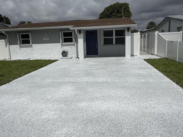 128 NW 10th Avenue, Delray Beach, FL 33444