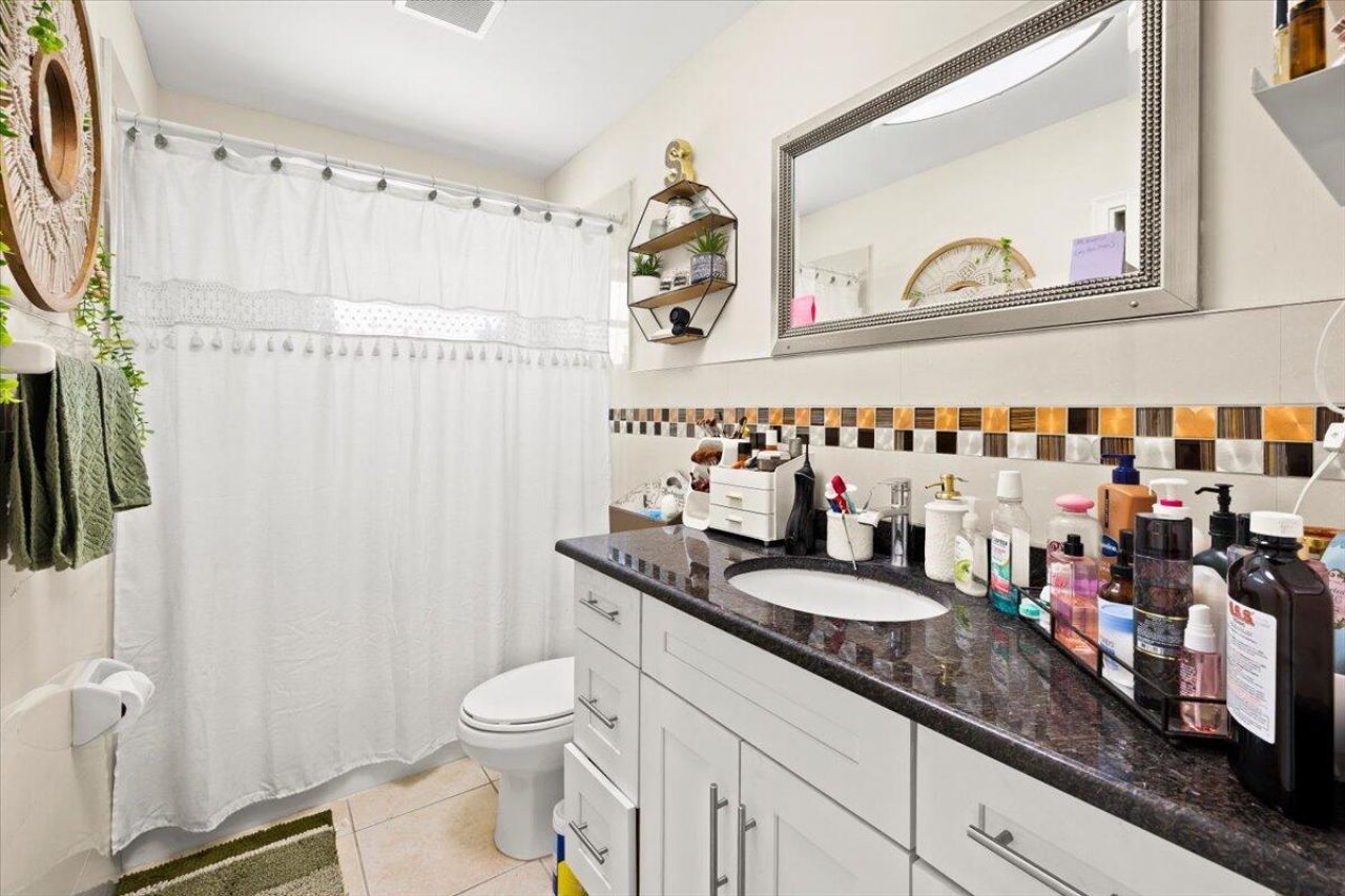 1905 Lake Worth Road, Lake Worth Beach, FL 33461 Photo