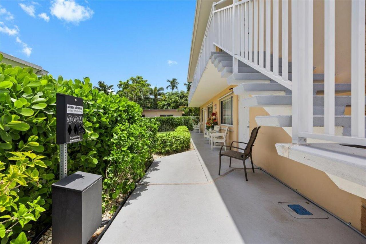 1905 Lake Worth Road, Lake Worth Beach, FL 33461 Photo
