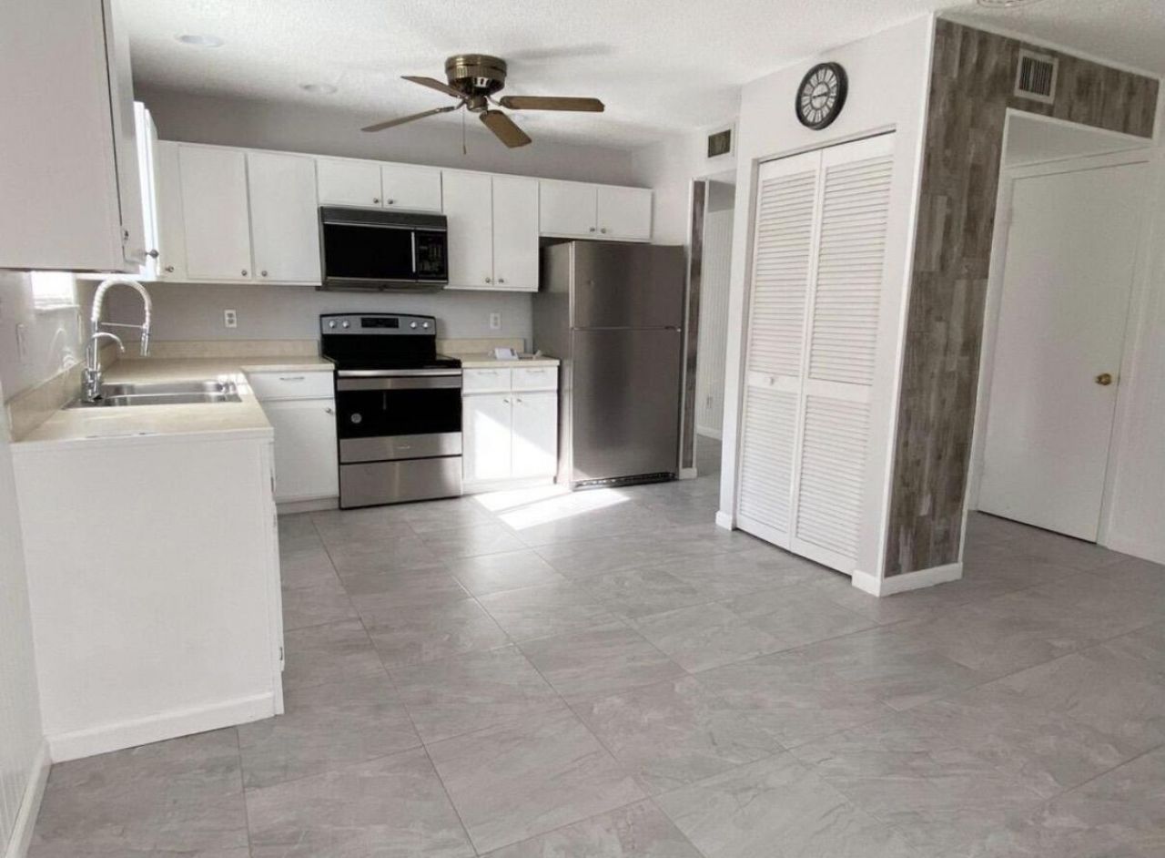 371 Maplecrest Circle, Jupiter, FL 33458 Photo