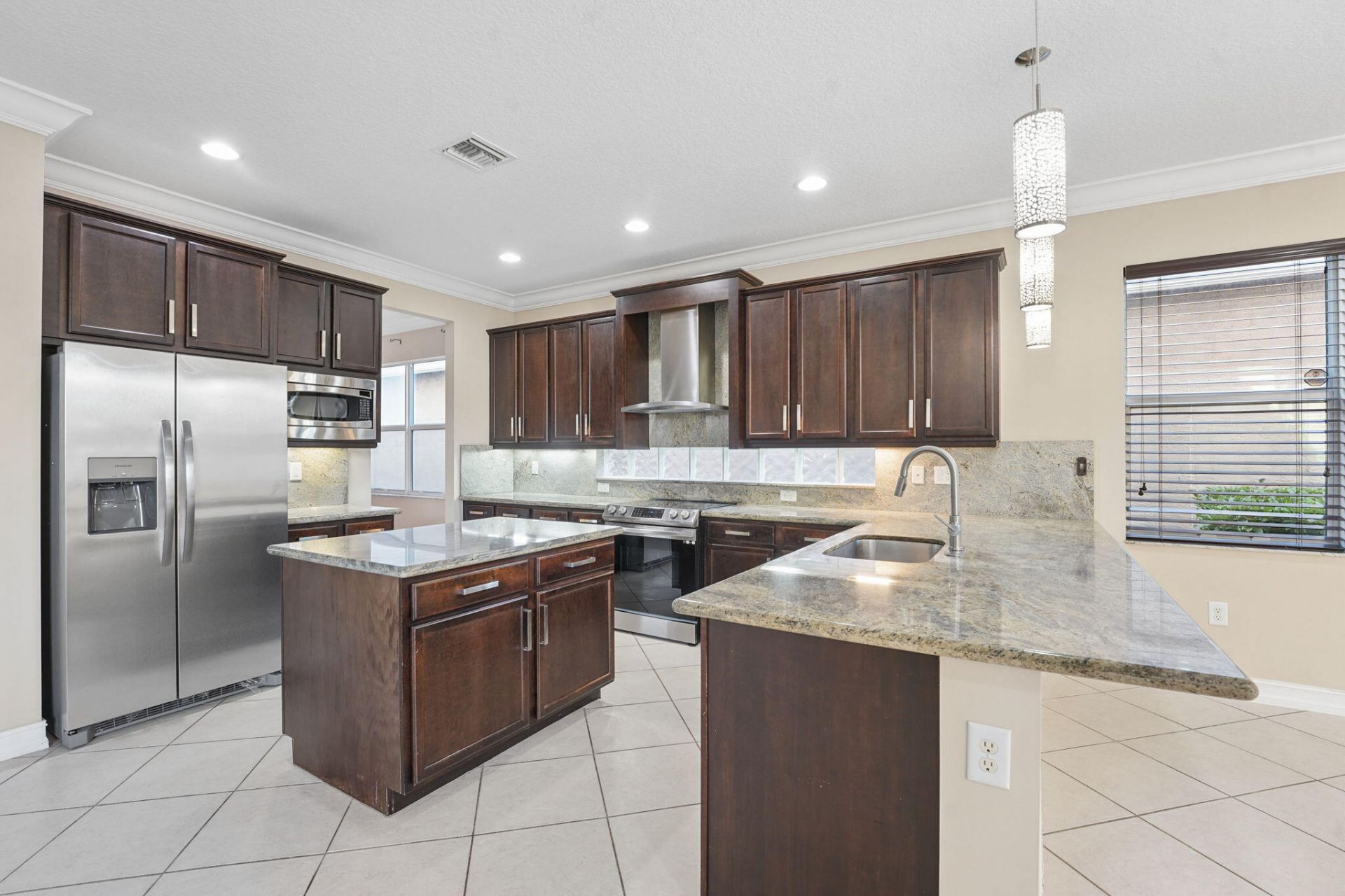 8256 Savara Streams Lane, Boynton Beach, FL 33473 Photo