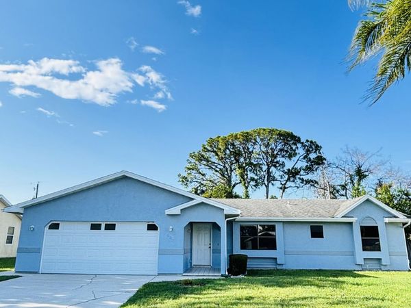 337 NW Tyler Avenue, Port St. Lucie, FL 34983