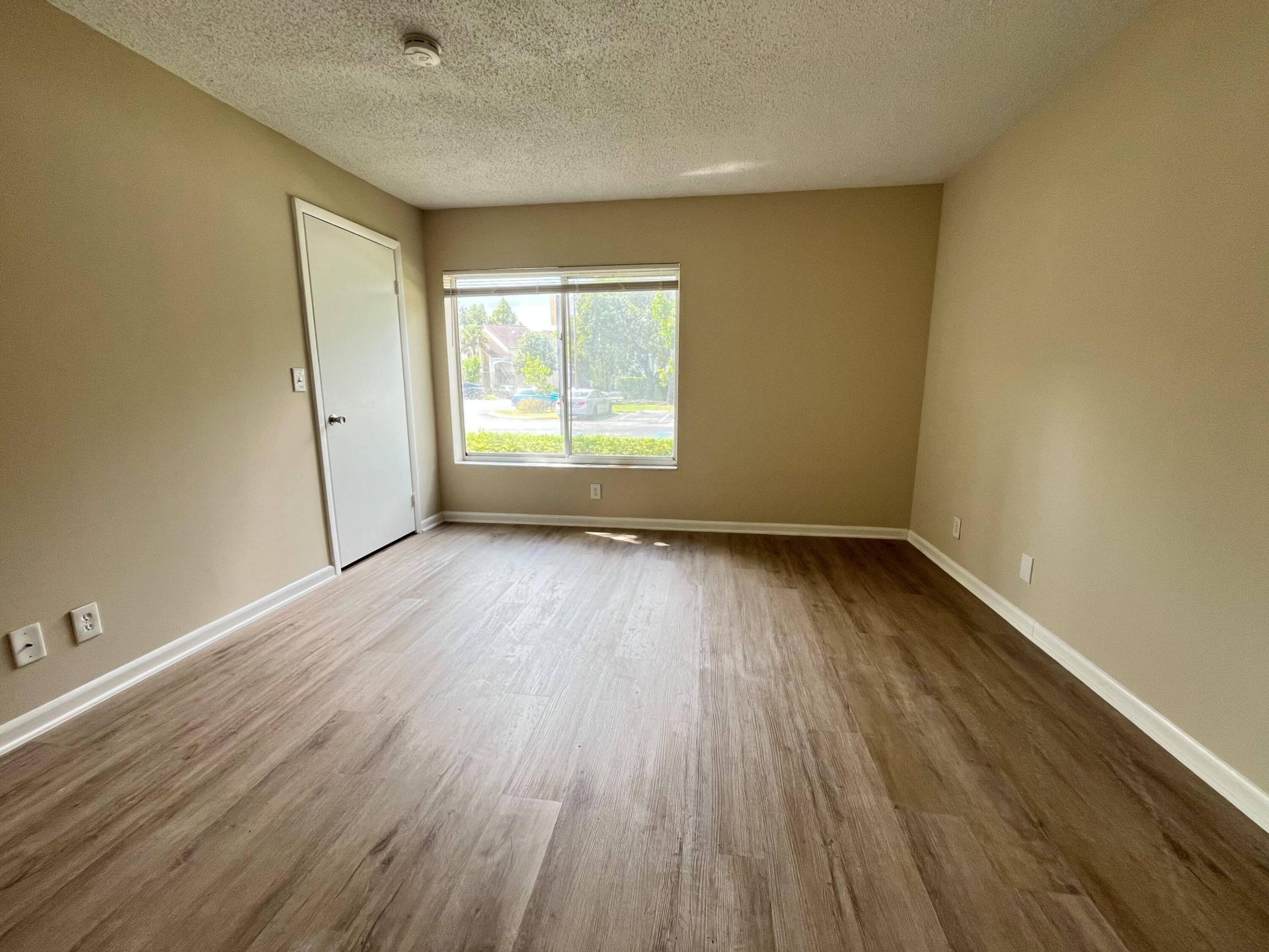815 W Boynton Beach Boulevard, Unit 1-106, Boynton Beach, FL 33426 Photo