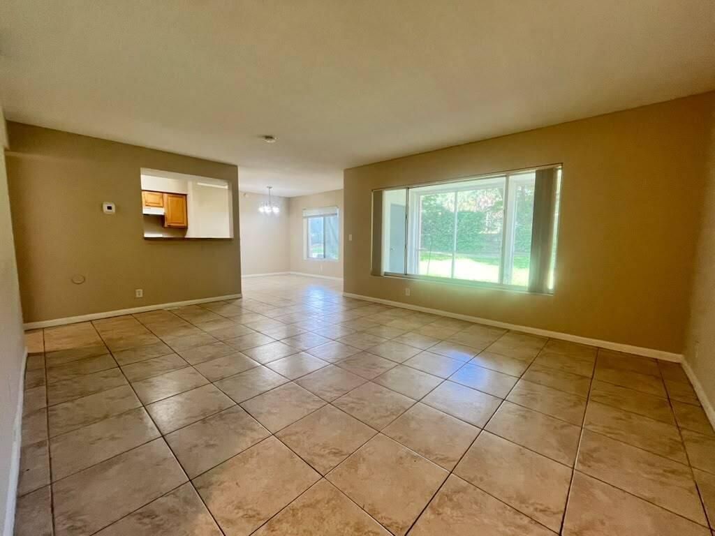 815 W Boynton Beach Boulevard, Unit 1-106, Boynton Beach, FL 33426 Photo