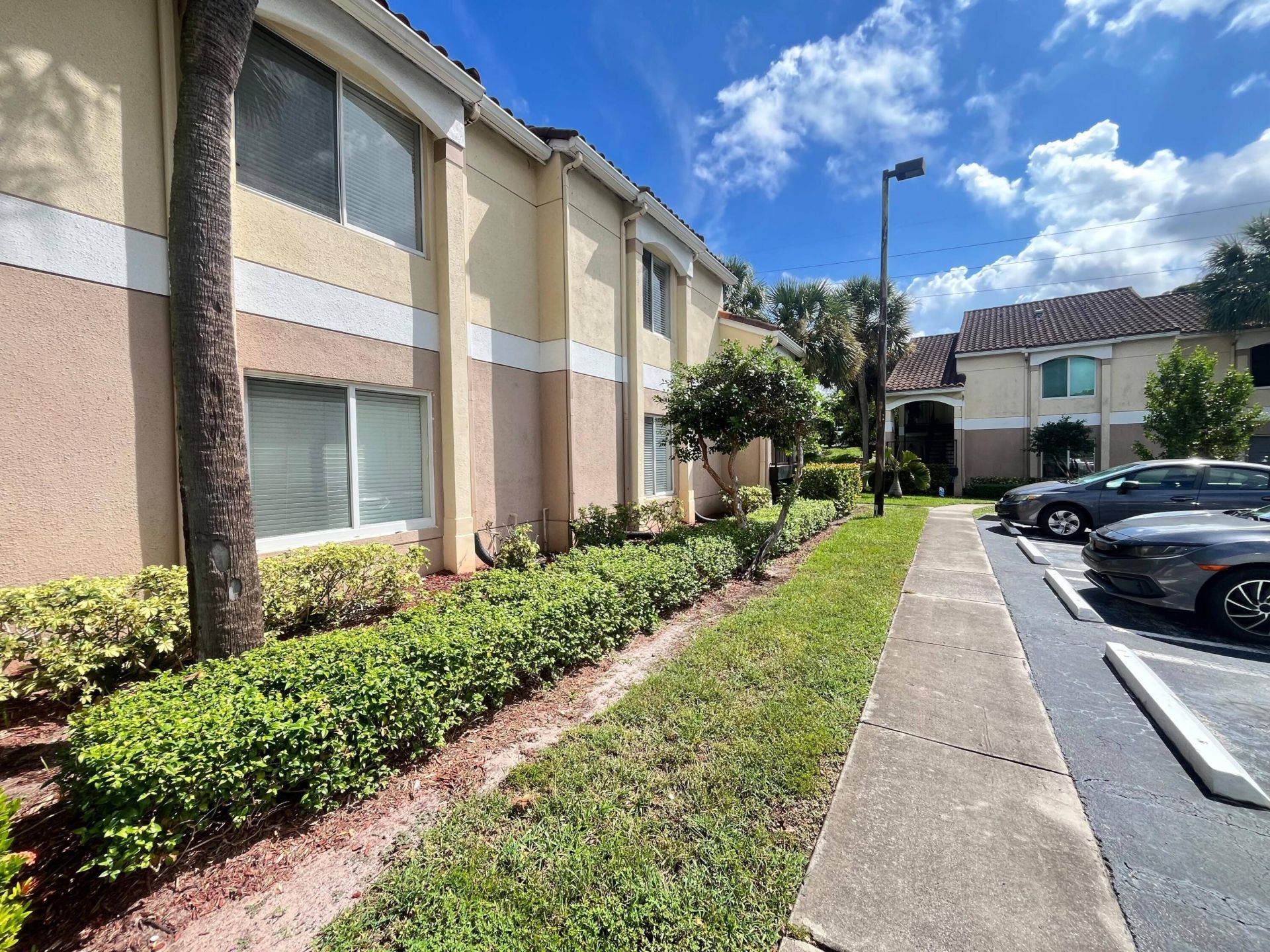 815 W Boynton Beach Boulevard, Unit 1-106, Boynton Beach, FL 33426 Photo