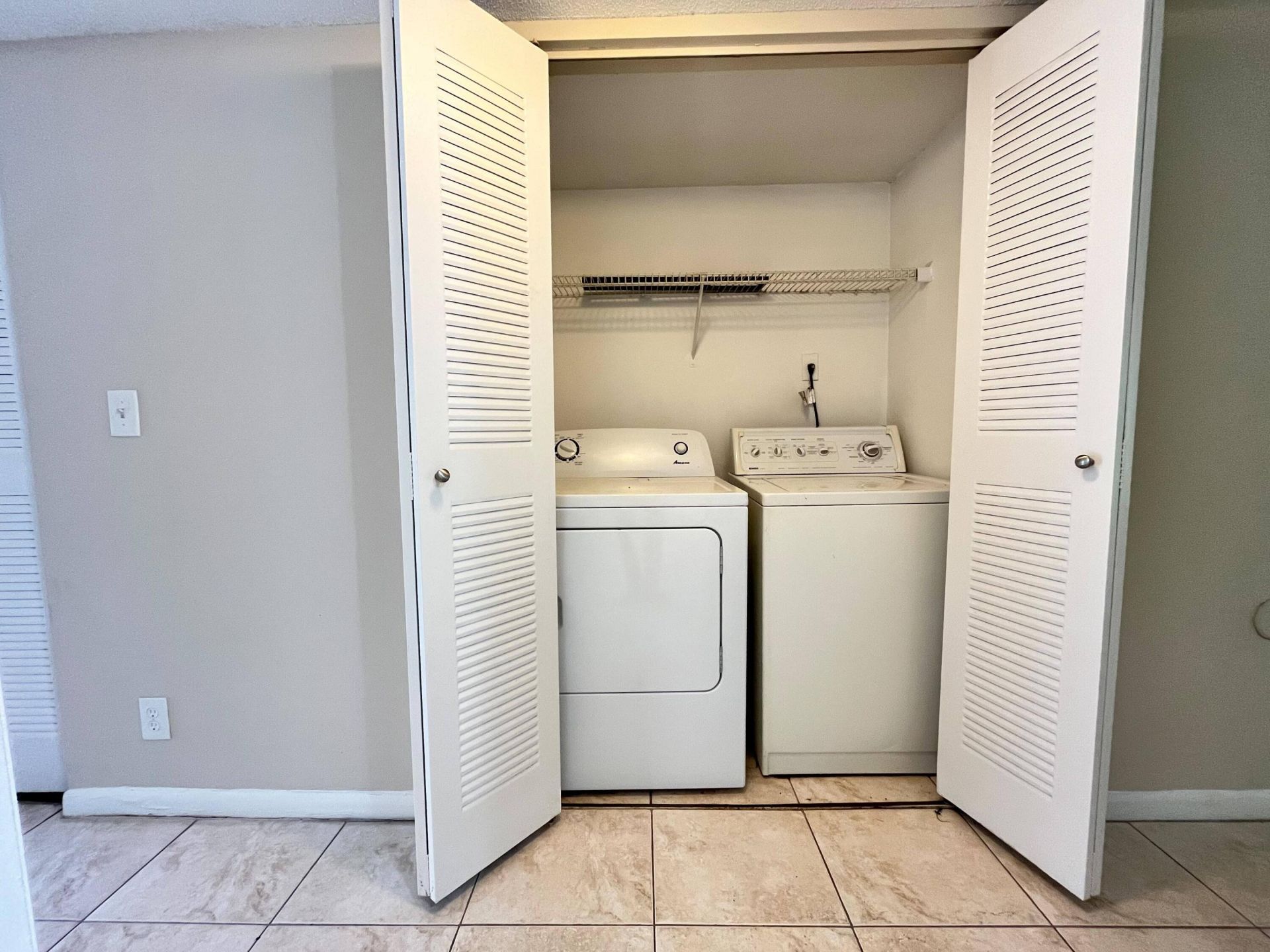 815 W Boynton Beach Boulevard, Unit 1-106, Boynton Beach, FL 33426 Photo