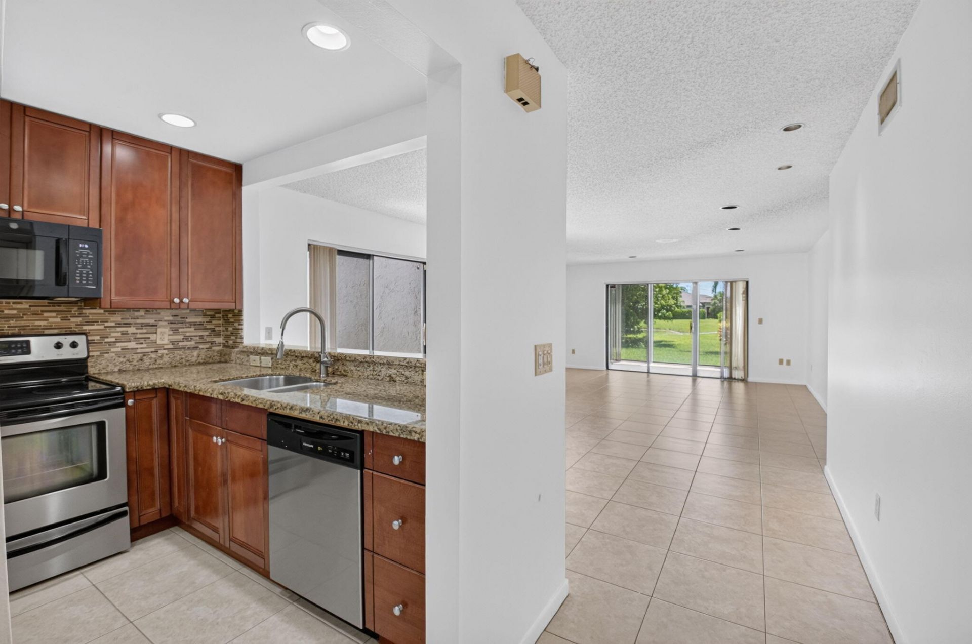 9264 Vista Del Lago, Unit 24-a, Boca Raton, FL 33428 Photo