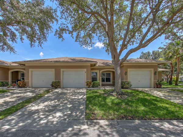 1868 S Dovetail Drive, Unit C2, Fort Pierce, FL 34982