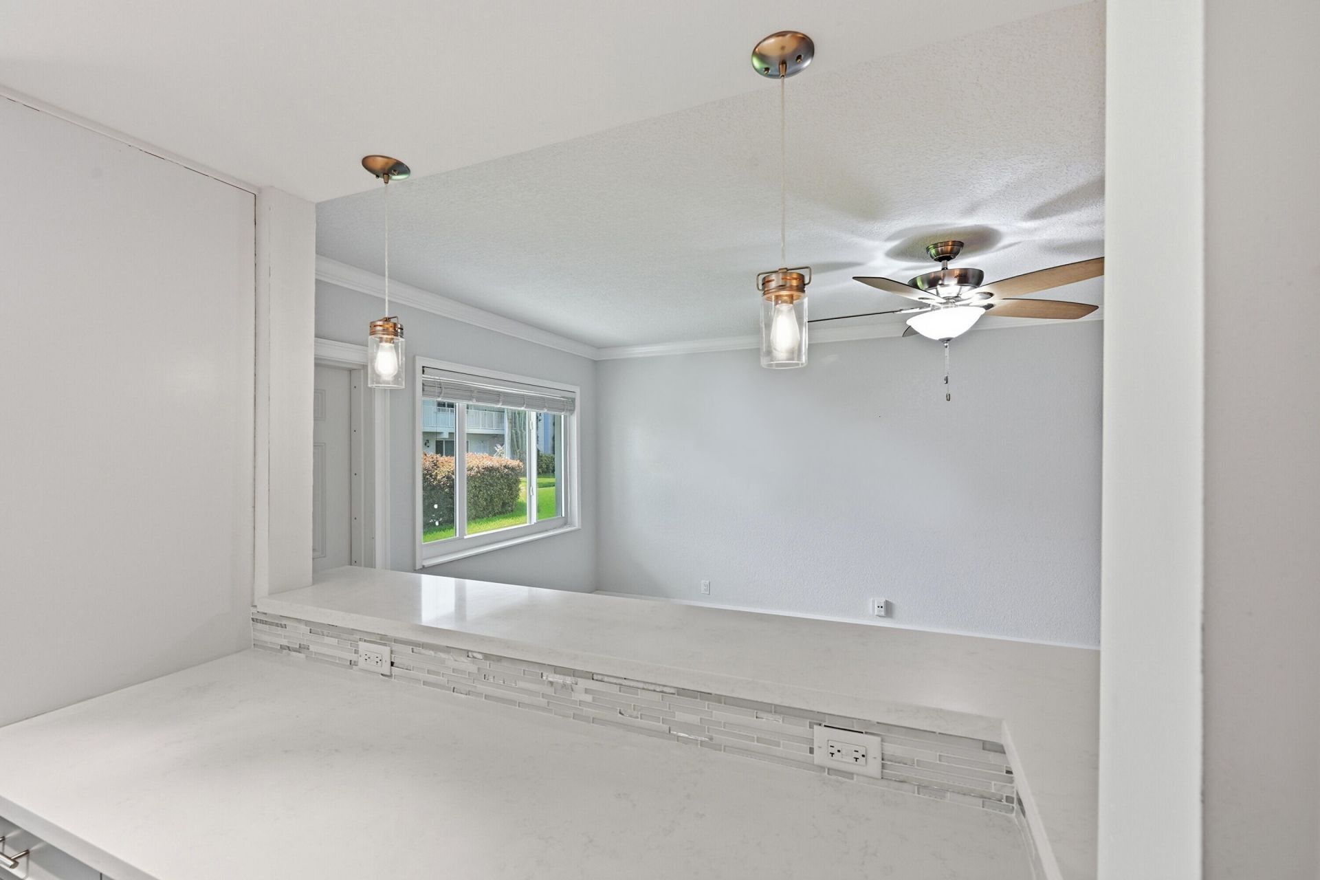 2110 NE 42nd Street, Unit 2b, Lighthouse Point, FL 33064 Photo