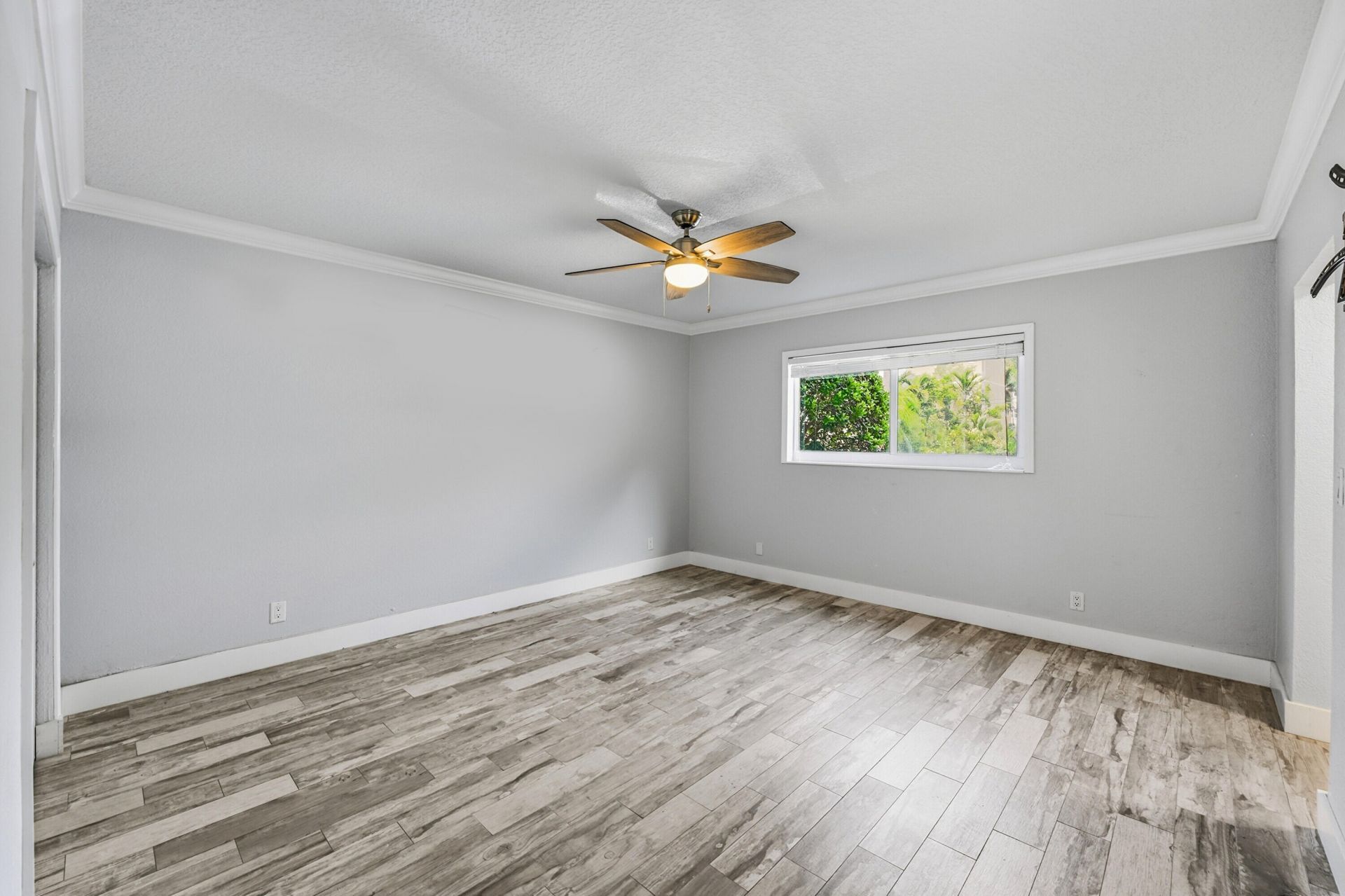2110 NE 42nd Street, Unit 2b, Lighthouse Point, FL 33064 Photo