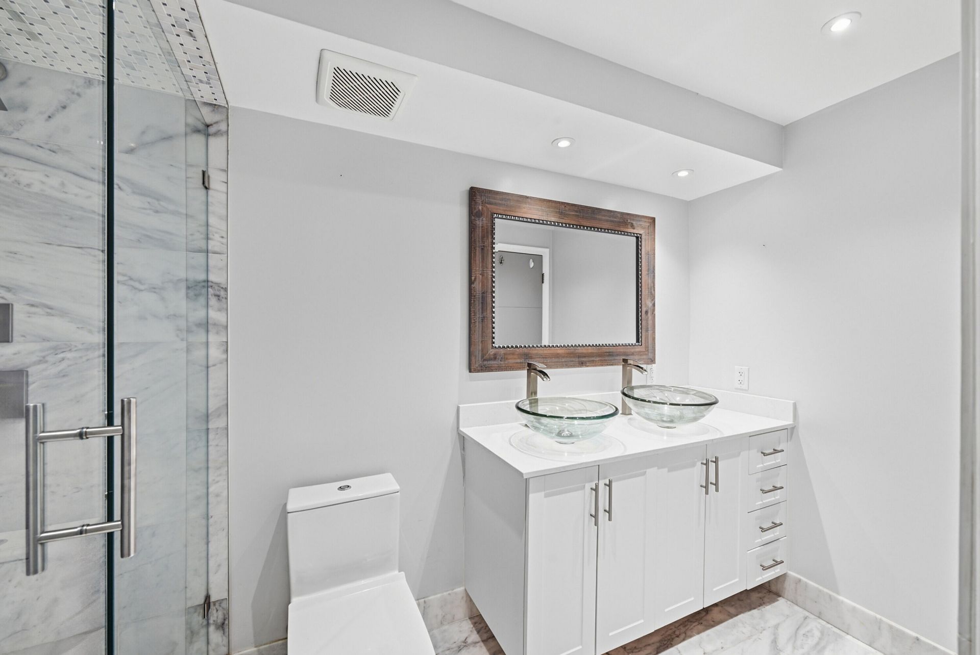 2110 NE 42nd Street, Unit 2b, Lighthouse Point, FL 33064 Photo