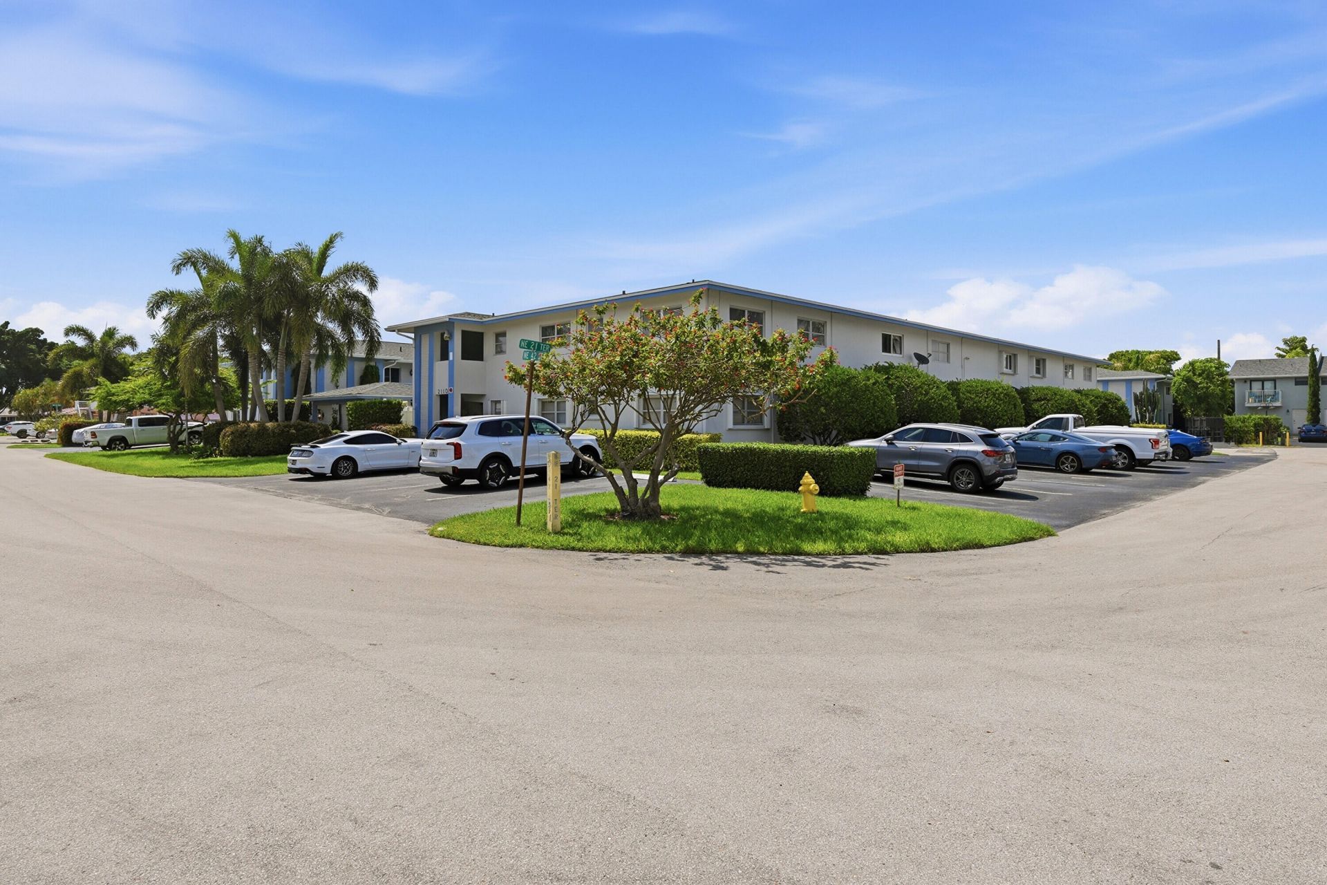 2110 NE 42nd Street, Unit 2b, Lighthouse Point, FL 33064 Photo