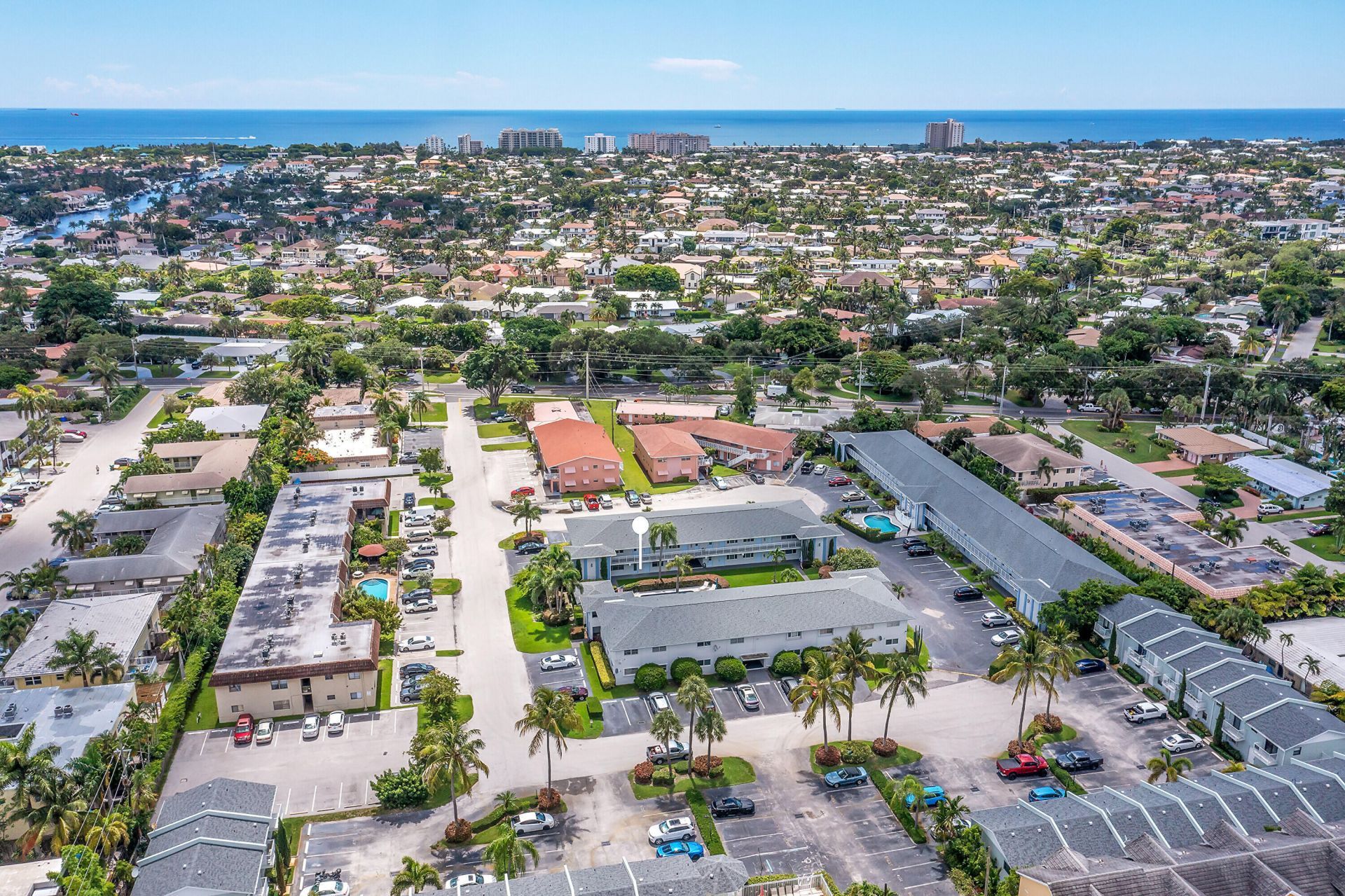 2110 NE 42nd Street, Unit 2b, Lighthouse Point, FL 33064 Photo