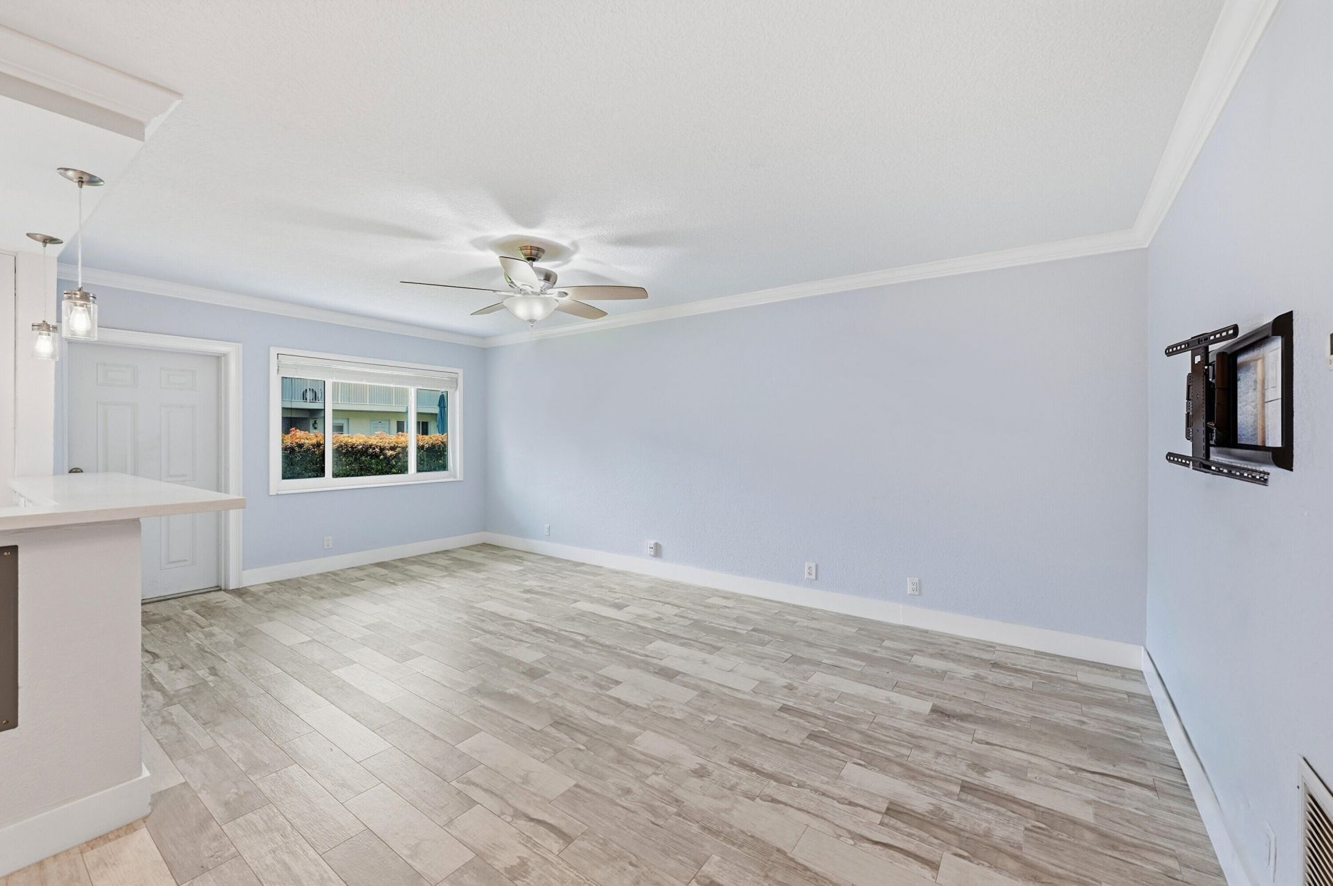 2110 NE 42nd Street, Unit 2b, Lighthouse Point, FL 33064 Photo