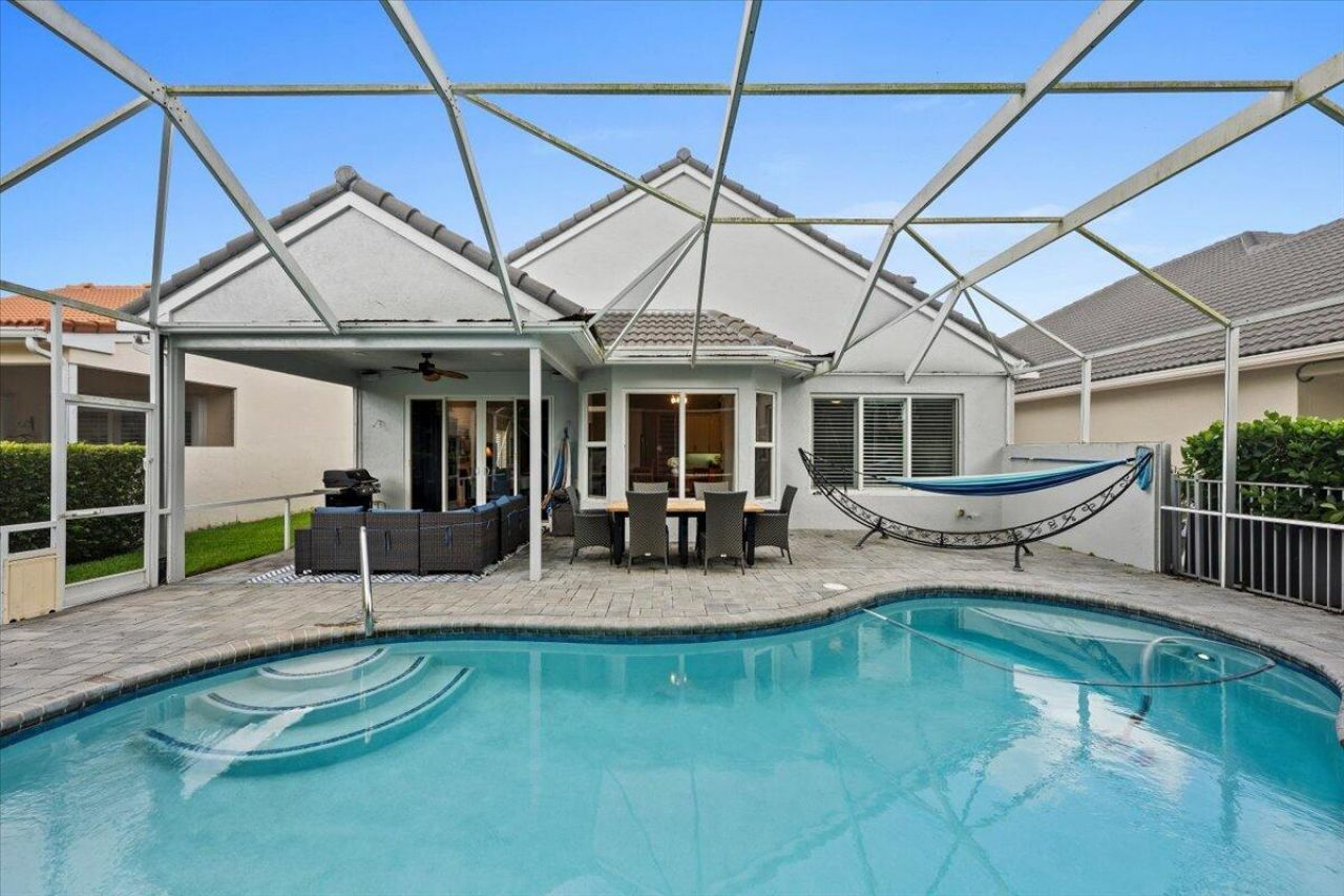 83 Satinwood Lane, Palm Beach Gardens, FL 33410 Photo