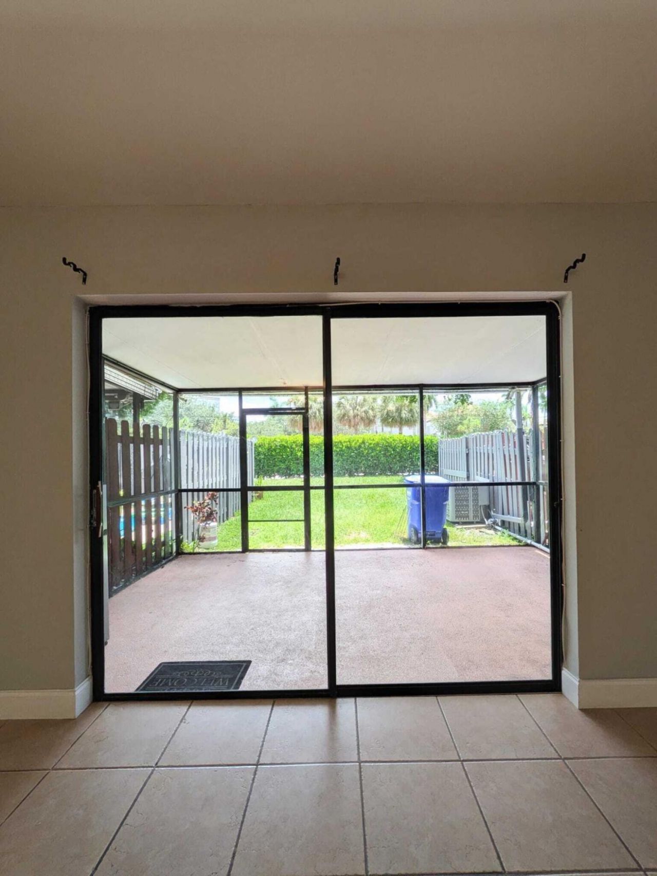 353 NW 103rd Terrace, Pembroke Pines, FL 33026 Photo