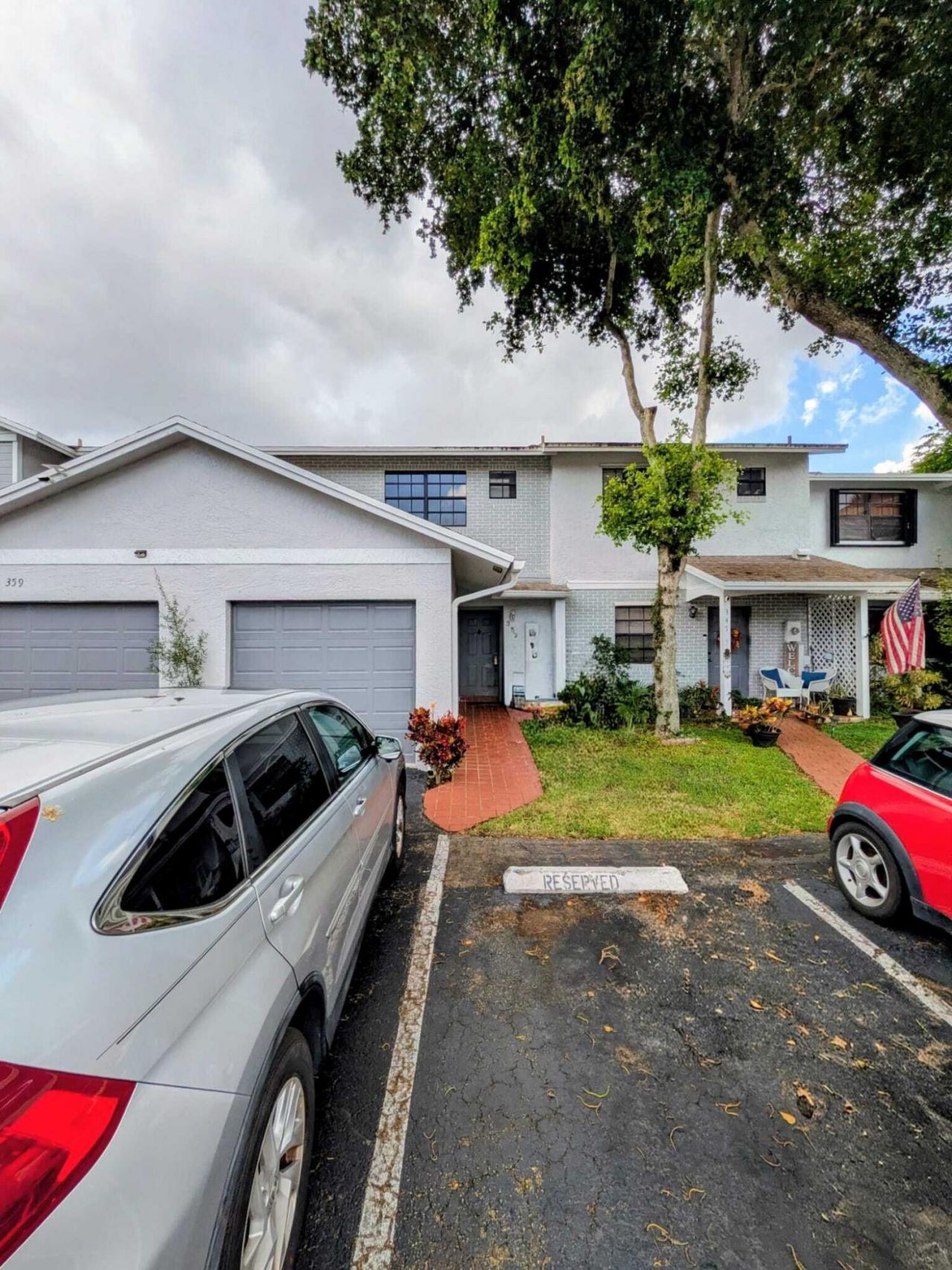 353 NW 103rd Terrace, Pembroke Pines, FL 33026 Photo