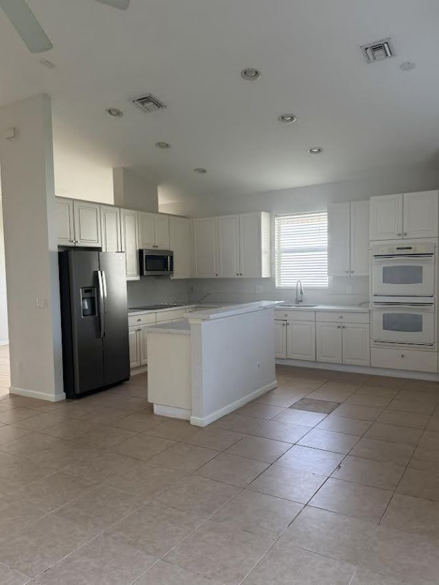 2264 Newport Isles Boulevard, Port Saint Lucie, FL 34953 Photo