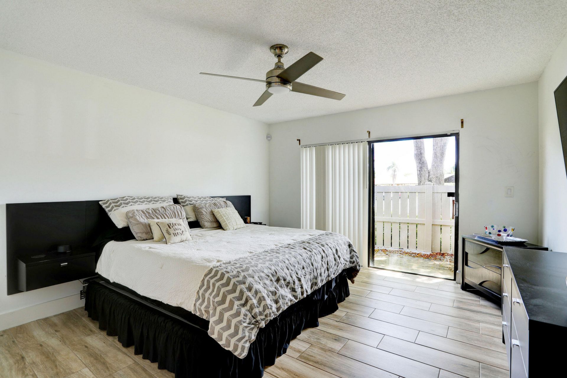 639 Banks Road, Margate, FL 33063 Photo