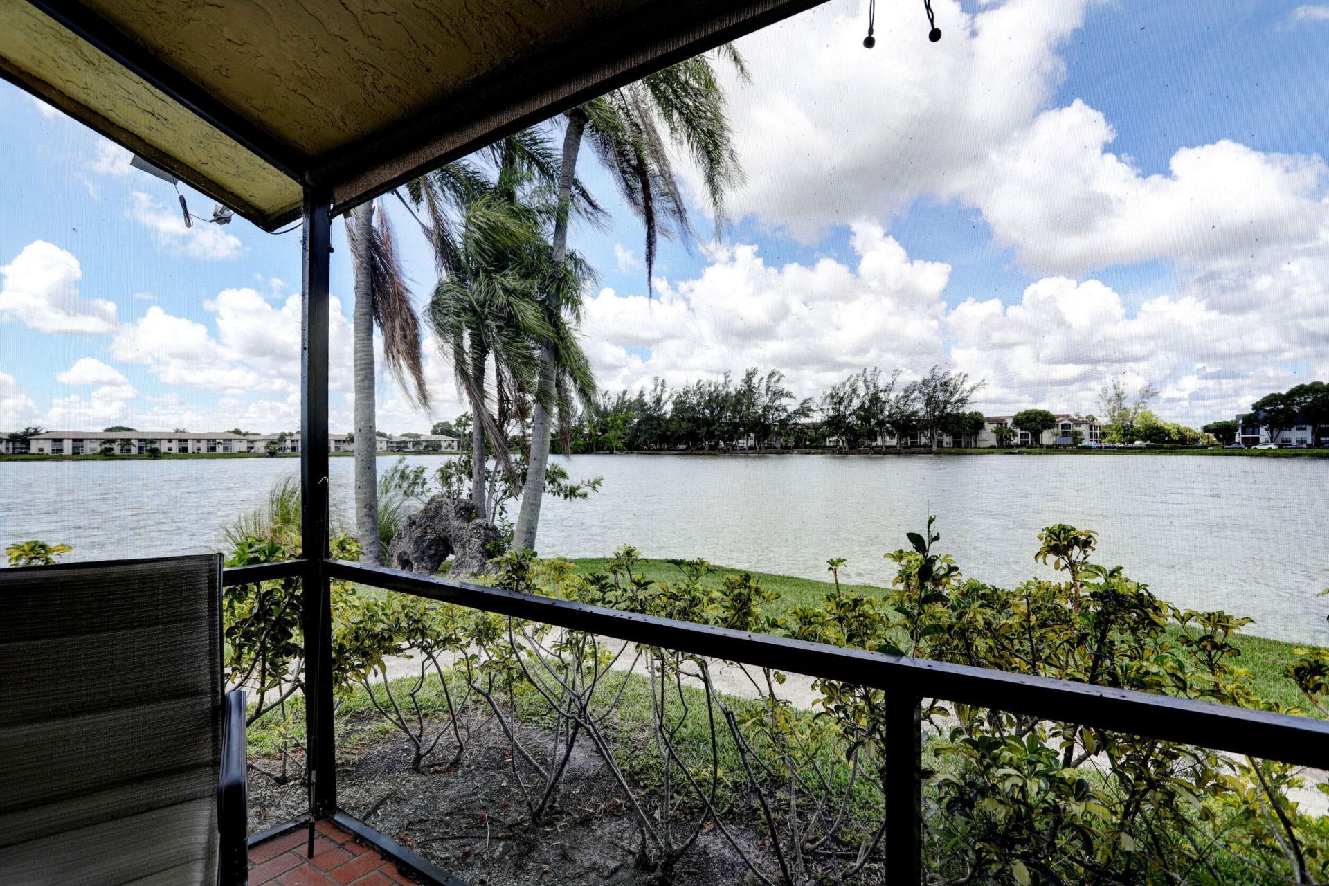 639 Banks Road, Margate, FL 33063 Photo