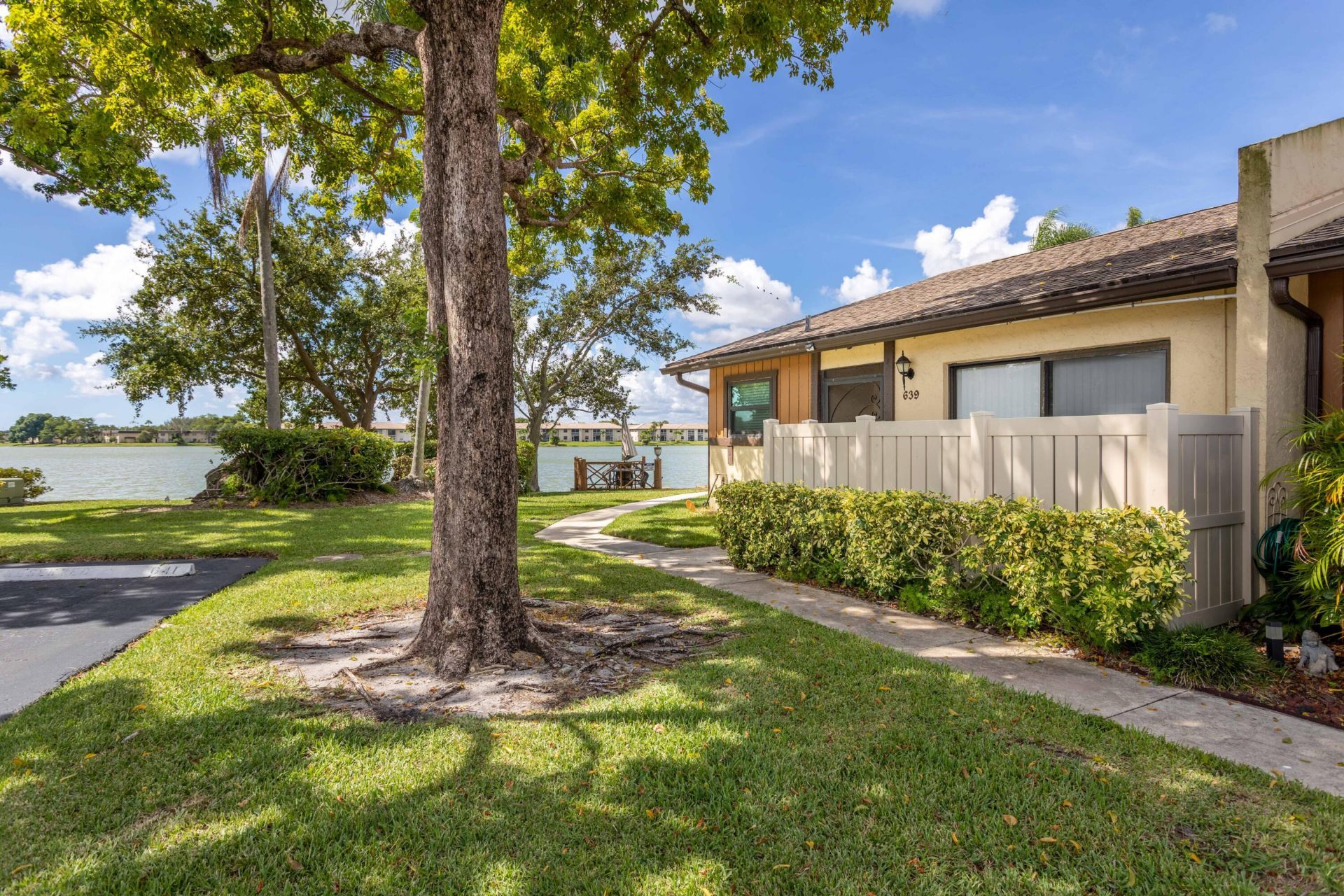 639 Banks Road, Margate, FL 33063 Photo