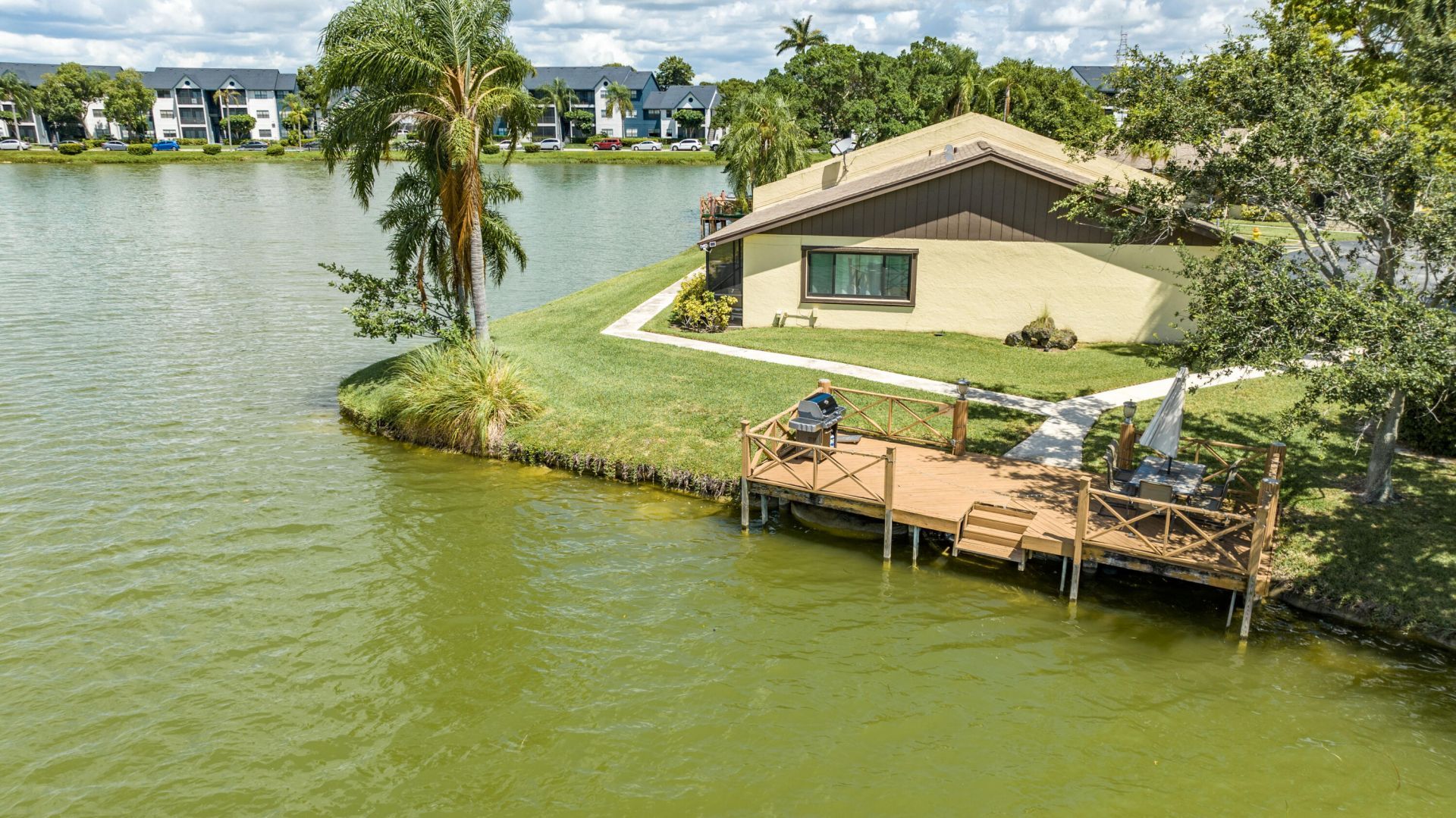 639 Banks Road, Margate, FL 33063 Photo