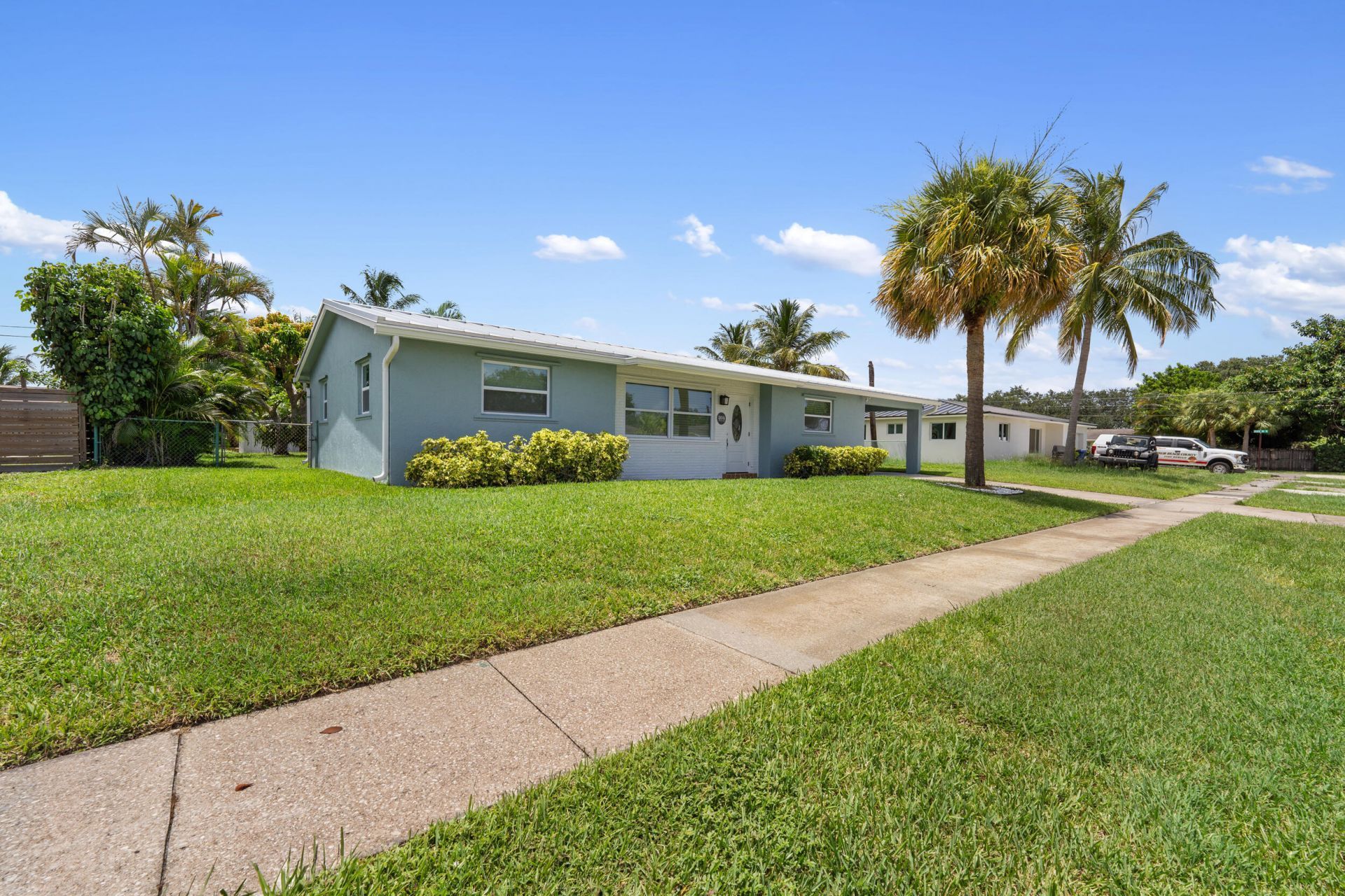 204 Circle E, Jupiter, FL 33458 Photo