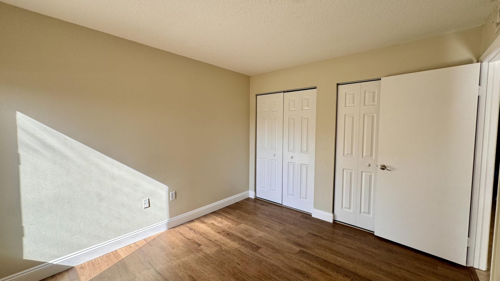 815 W Boynton Beach Boulevard, Unit 10-105, Boynton Beach, FL 33426 Photo